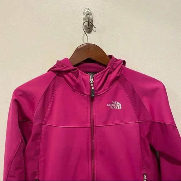 The North Face Jacket Women's XS softshell jacket magneta hooded - Picture 2 of 10